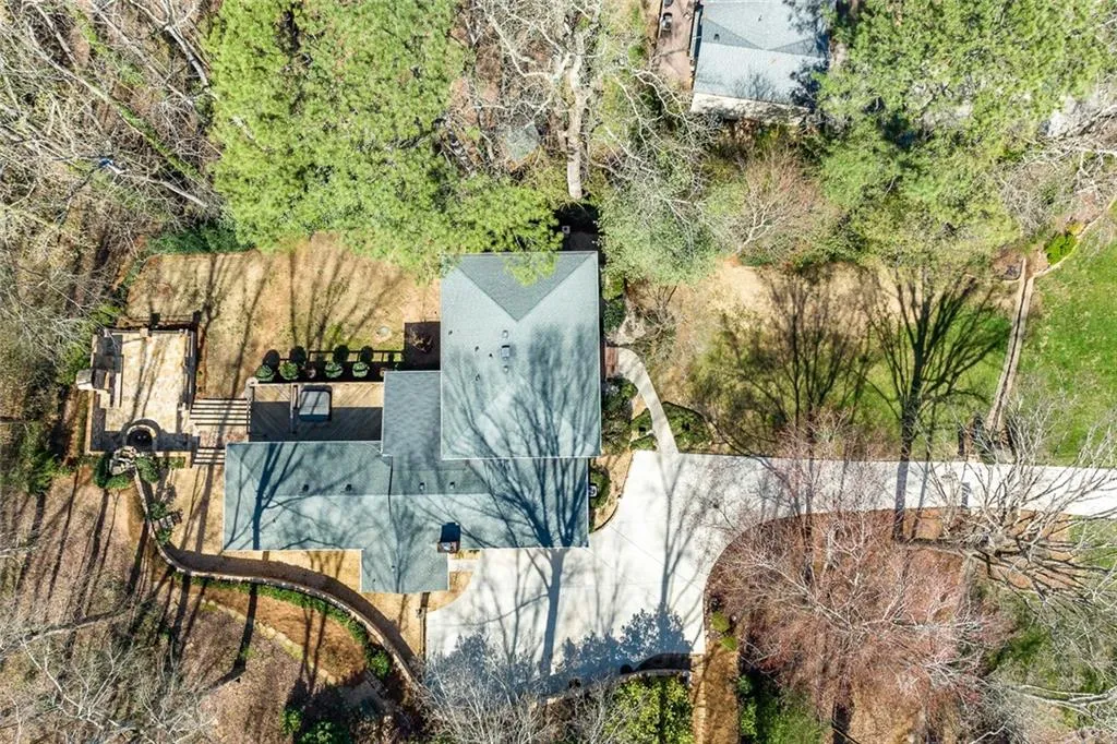 7680 Ryefield Drive, Sandy Springs, Georgia 30350, 6 Bedrooms Bedrooms, ,5 BathroomsBathrooms,Residential,Sold,7680 Ryefield Drive,7182717