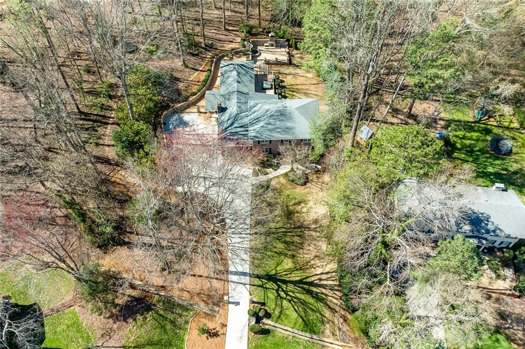 7680 Ryefield Drive, Sandy Springs, Georgia 30350, 6 Bedrooms Bedrooms, ,5 BathroomsBathrooms,Residential,Sold,7680 Ryefield Drive,7182717