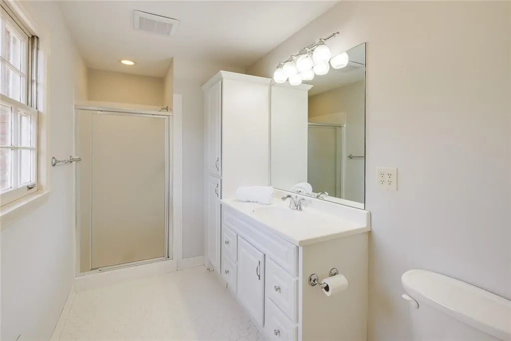 7680 Ryefield Drive, Sandy Springs, Georgia 30350, 6 Bedrooms Bedrooms, ,5 BathroomsBathrooms,Residential,Sold,7680 Ryefield Drive,7182717