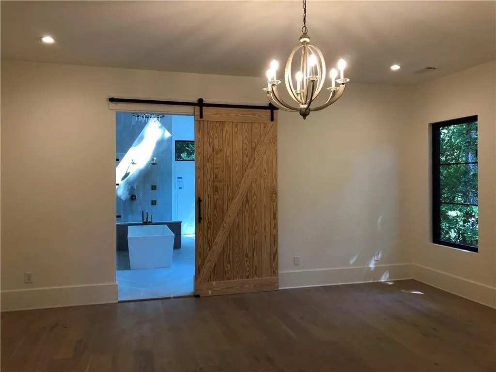 275 Mount Paran Road, Atlanta, Georgia 30327, 5 Bedrooms Bedrooms, ,6 BathroomsBathrooms,Residential,Sold,275 Mount Paran Road,6908331