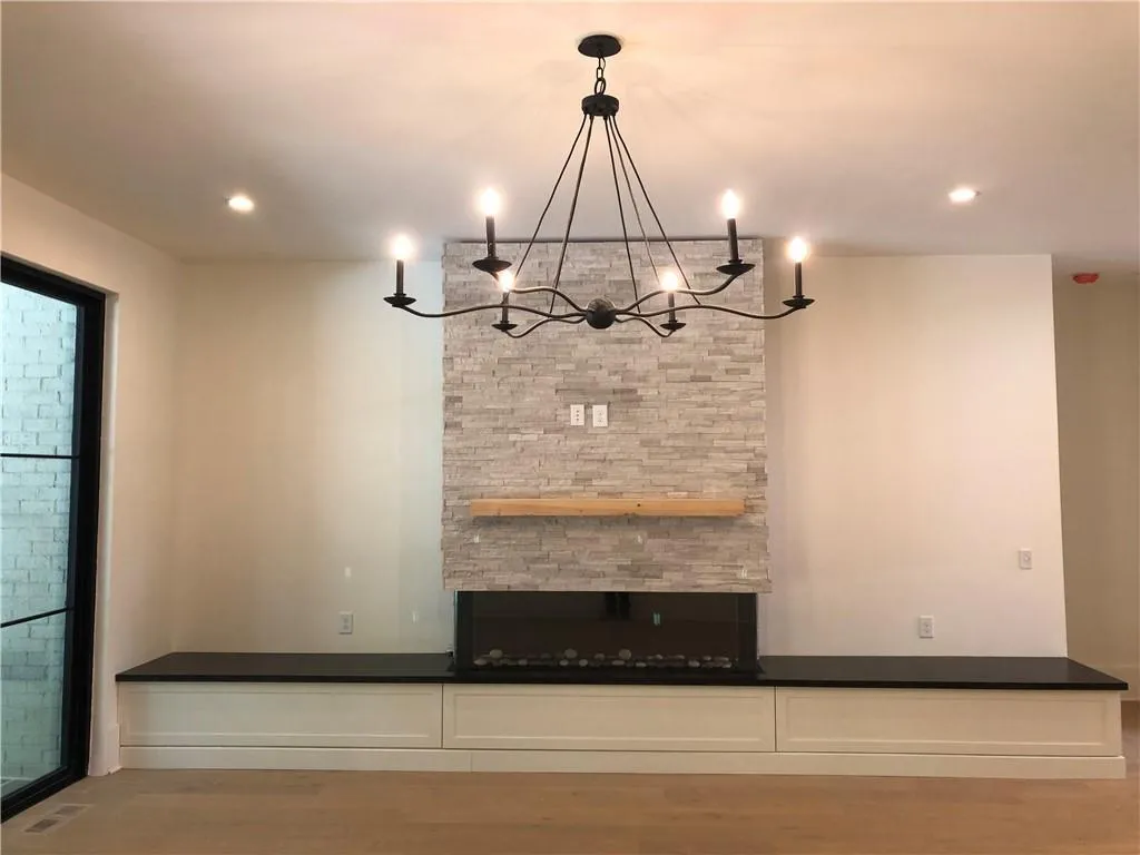 275 Mount Paran Road, Atlanta, Georgia 30327, 5 Bedrooms Bedrooms, ,6 BathroomsBathrooms,Residential,Sold,275 Mount Paran Road,6908331