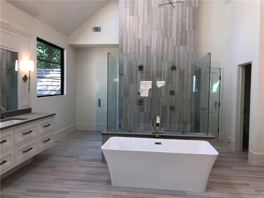 275 Mount Paran Road, Atlanta, Georgia 30327, 5 Bedrooms Bedrooms, ,6 BathroomsBathrooms,Residential,Sold,275 Mount Paran Road,6908331