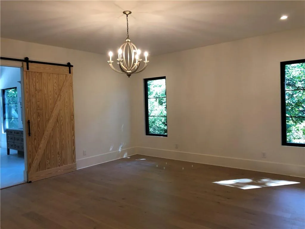 275 Mount Paran Road, Atlanta, Georgia 30327, 5 Bedrooms Bedrooms, ,6 BathroomsBathrooms,Residential,Sold,275 Mount Paran Road,6908331