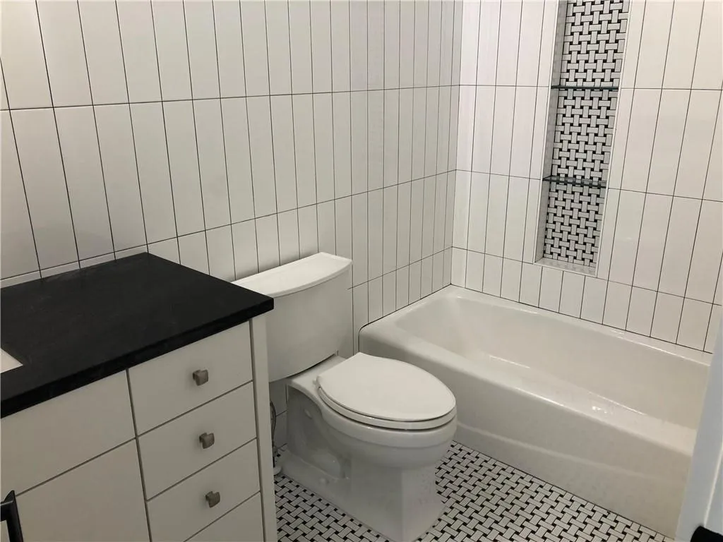 275 Mount Paran Road, Atlanta, Georgia 30327, 5 Bedrooms Bedrooms, ,6 BathroomsBathrooms,Residential,Sold,275 Mount Paran Road,6908331