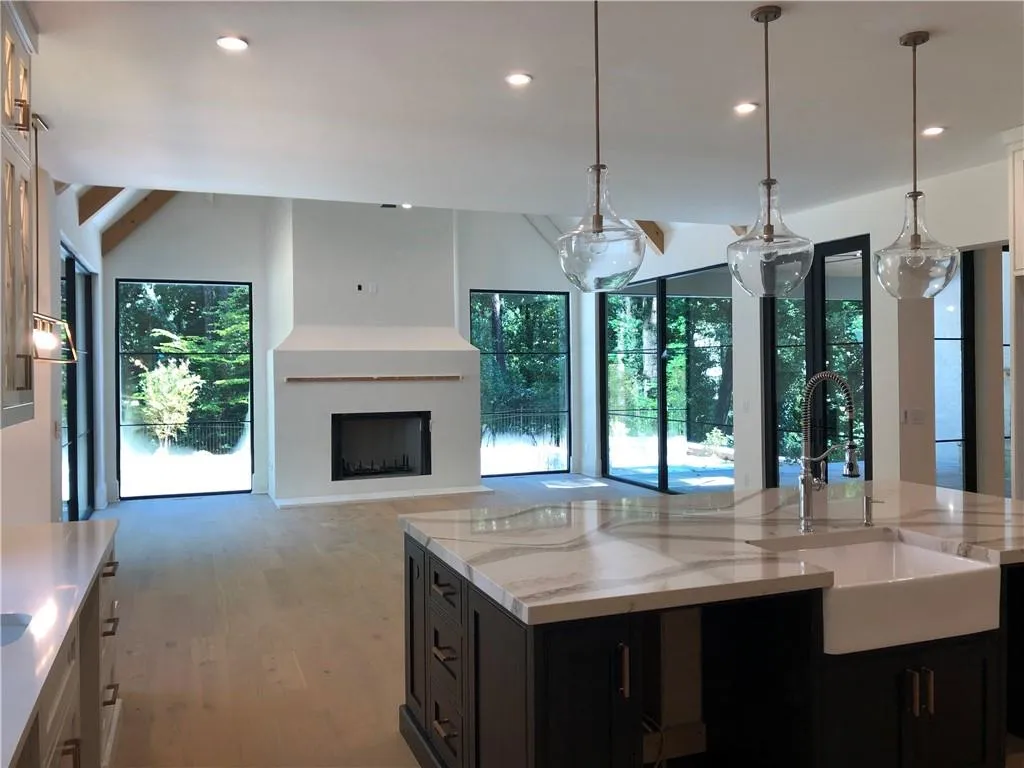 275 Mount Paran Road, Atlanta, Georgia 30327, 5 Bedrooms Bedrooms, ,6 BathroomsBathrooms,Residential,Sold,275 Mount Paran Road,6908331