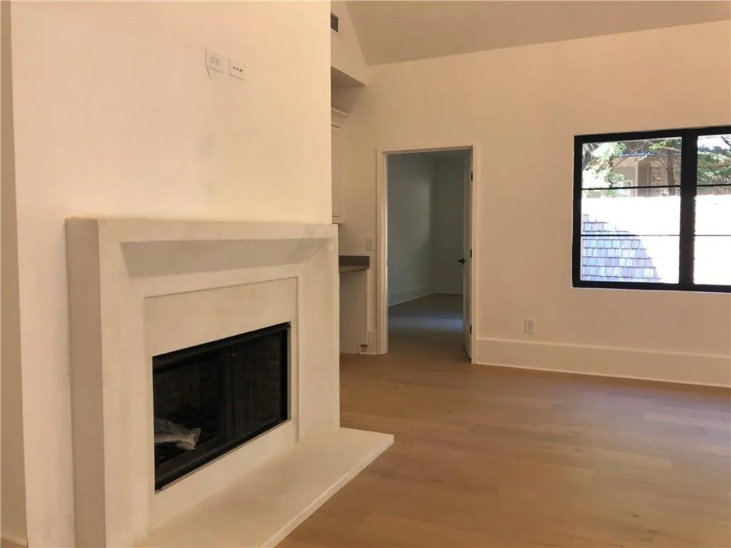 275 Mount Paran Road, Atlanta, Georgia 30327, 5 Bedrooms Bedrooms, ,6 BathroomsBathrooms,Residential,Sold,275 Mount Paran Road,6908331