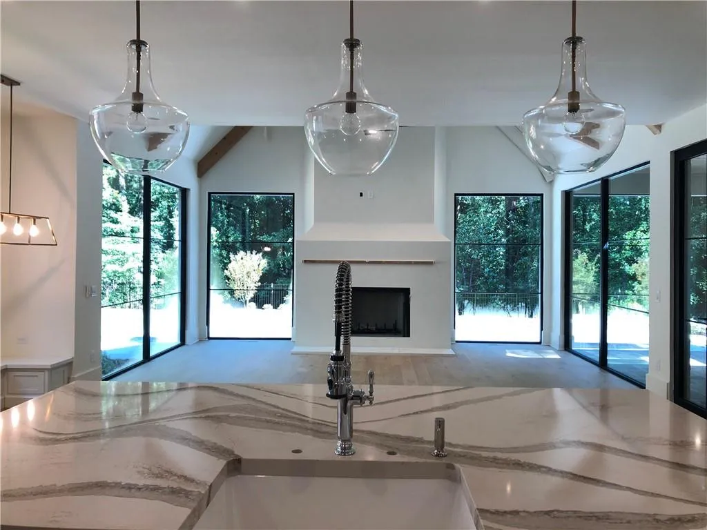 275 Mount Paran Road, Atlanta, Georgia 30327, 5 Bedrooms Bedrooms, ,6 BathroomsBathrooms,Residential,Sold,275 Mount Paran Road,6908331