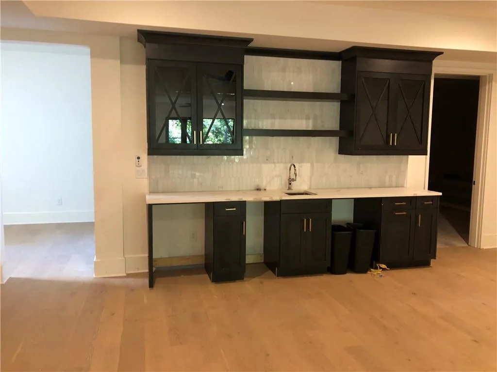 275 Mount Paran Road, Atlanta, Georgia 30327, 5 Bedrooms Bedrooms, ,6 BathroomsBathrooms,Residential,Sold,275 Mount Paran Road,6908331