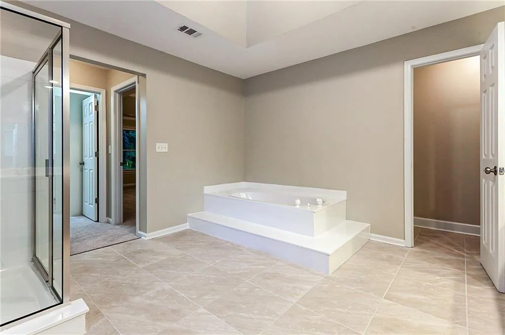 755 Glenridge Close Drive, Atlanta, Georgia 30328, 4 Bedrooms Bedrooms, ,2 BathroomsBathrooms,Residential,Sold,755 Glenridge Close Drive,6893788 755 Glenridge Close Drive, Atlanta, Georgia 30328, 4 Bedrooms Bedrooms, ,2 BathroomsBathrooms,Residential,Sold,755 Glenridge Close Drive,6893788