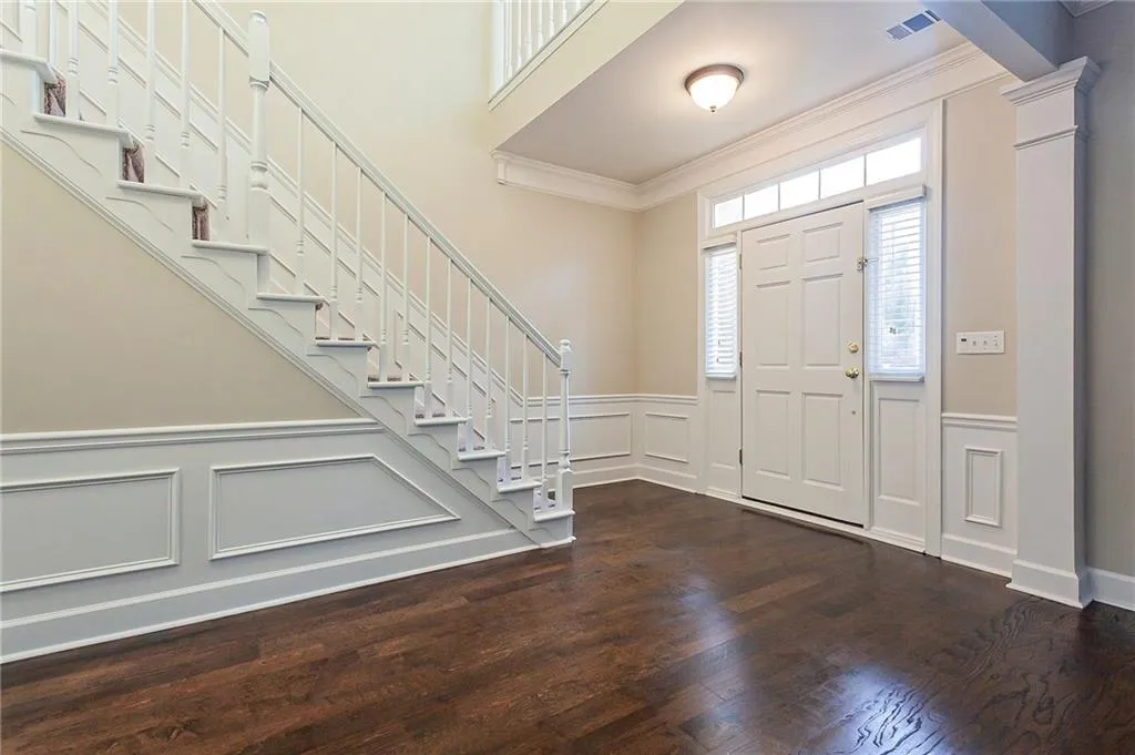 755 Glenridge Close Drive, Atlanta, Georgia 30328, 4 Bedrooms Bedrooms, ,2 BathroomsBathrooms,Residential,Sold,755 Glenridge Close Drive,6893788 755 Glenridge Close Drive, Atlanta, Georgia 30328, 4 Bedrooms Bedrooms, ,2 BathroomsBathrooms,Residential,Sold,755 Glenridge Close Drive,6893788