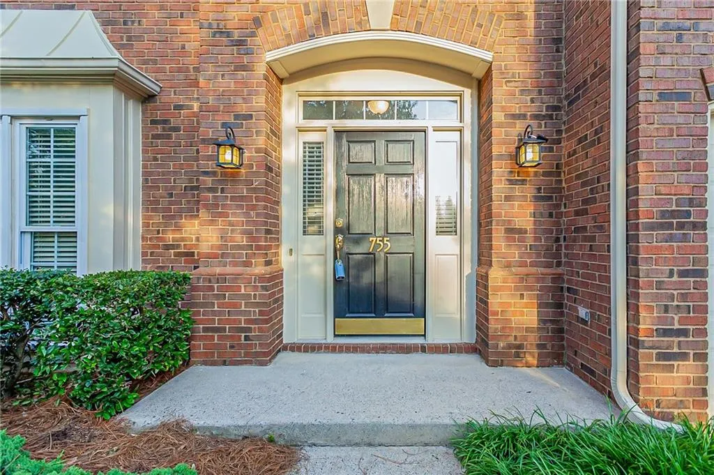 755 Glenridge Close Drive, Atlanta, Georgia 30328, 4 Bedrooms Bedrooms, ,2 BathroomsBathrooms,Residential,Sold,755 Glenridge Close Drive,6893788 755 Glenridge Close Drive, Atlanta, Georgia 30328, 4 Bedrooms Bedrooms, ,2 BathroomsBathrooms,Residential,Sold,755 Glenridge Close Drive,6893788