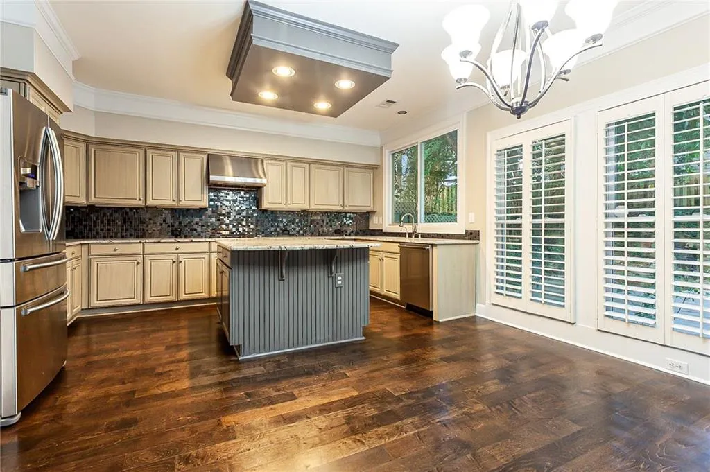 755 Glenridge Close Drive, Atlanta, Georgia 30328, 4 Bedrooms Bedrooms, ,2 BathroomsBathrooms,Residential,Sold,755 Glenridge Close Drive,6893788 755 Glenridge Close Drive, Atlanta, Georgia 30328, 4 Bedrooms Bedrooms, ,2 BathroomsBathrooms,Residential,Sold,755 Glenridge Close Drive,6893788