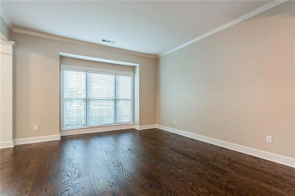 755 Glenridge Close Drive, Atlanta, Georgia 30328, 4 Bedrooms Bedrooms, ,2 BathroomsBathrooms,Residential,Sold,755 Glenridge Close Drive,6893788 755 Glenridge Close Drive, Atlanta, Georgia 30328, 4 Bedrooms Bedrooms, ,2 BathroomsBathrooms,Residential,Sold,755 Glenridge Close Drive,6893788