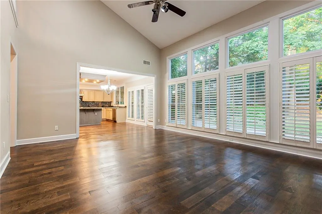 755 Glenridge Close Drive, Atlanta, Georgia 30328, 4 Bedrooms Bedrooms, ,2 BathroomsBathrooms,Residential,Sold,755 Glenridge Close Drive,6893788 755 Glenridge Close Drive, Atlanta, Georgia 30328, 4 Bedrooms Bedrooms, ,2 BathroomsBathrooms,Residential,Sold,755 Glenridge Close Drive,6893788