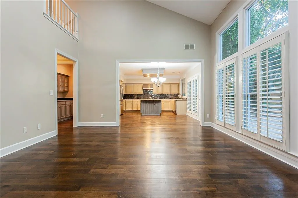 755 Glenridge Close Drive, Atlanta, Georgia 30328, 4 Bedrooms Bedrooms, ,2 BathroomsBathrooms,Residential,Sold,755 Glenridge Close Drive,6893788 755 Glenridge Close Drive, Atlanta, Georgia 30328, 4 Bedrooms Bedrooms, ,2 BathroomsBathrooms,Residential,Sold,755 Glenridge Close Drive,6893788