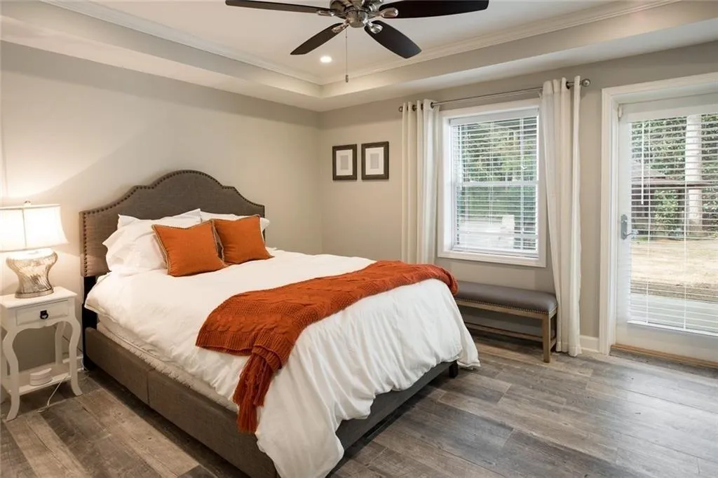 5100 Northland Drive, Sandy Springs, Georgia 30342, 4 Bedrooms Bedrooms, ,3 BathroomsBathrooms,Residential,Sold,5100 Northland Drive,6505227