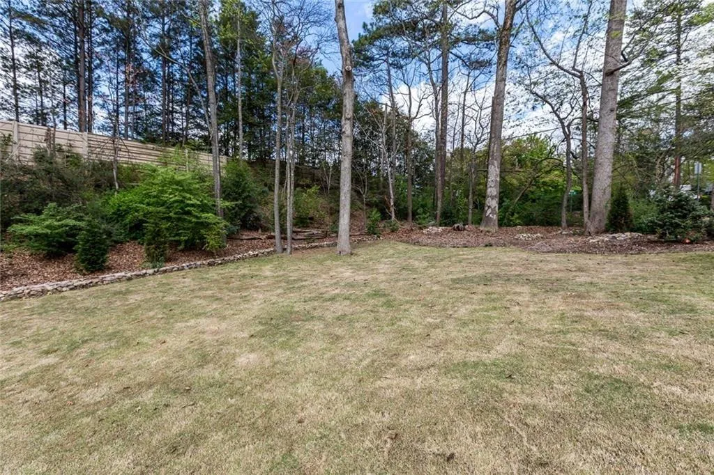 5100 Northland Drive, Sandy Springs, Georgia 30342, 4 Bedrooms Bedrooms, ,3 BathroomsBathrooms,Residential,Sold,5100 Northland Drive,6505227