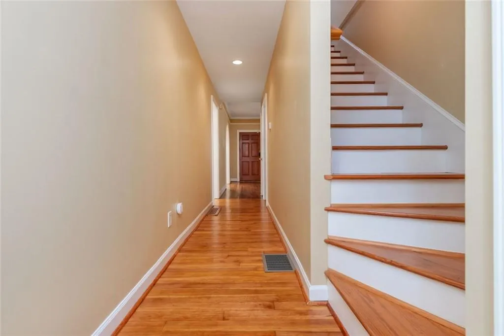 805 Holmes Street Nw, Atlanta, Georgia 30318, 3 Bedrooms Bedrooms, ,3 BathroomsBathrooms,Residential,For Sale,805 Holmes Street Nw,7668960