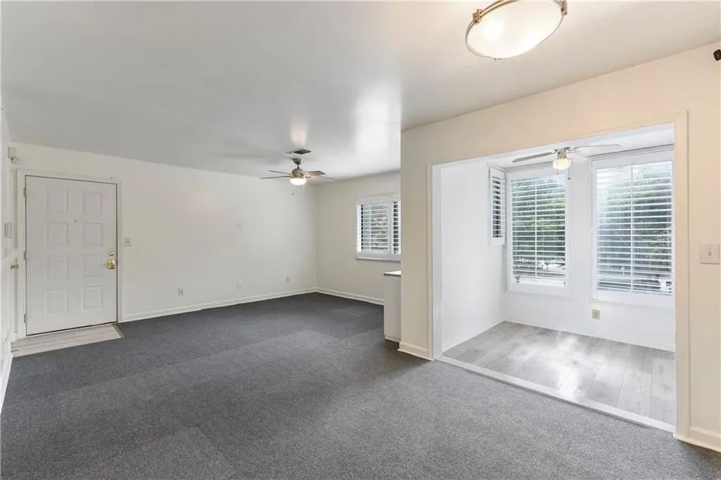 3003 Wingate Way, Sandy Springs, Georgia 30350, 1 Bedroom Bedrooms, ,1 BathroomBathrooms,Residential,Sold,3003 Wingate Way,6919438