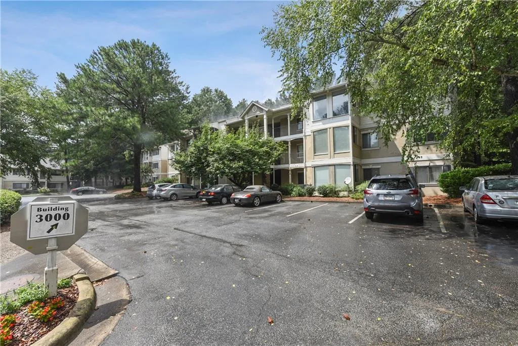 3003 Wingate Way, Sandy Springs, Georgia 30350, 1 Bedroom Bedrooms, ,1 BathroomBathrooms,Residential,Sold,3003 Wingate Way,6919438