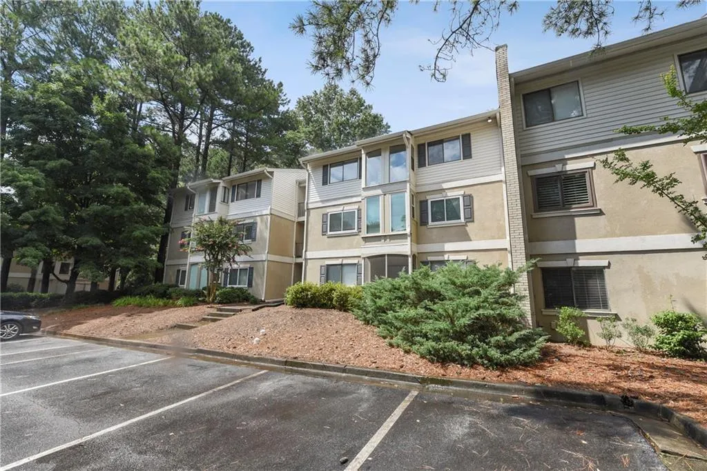 3003 Wingate Way, Sandy Springs, Georgia 30350, 1 Bedroom Bedrooms, ,1 BathroomBathrooms,Residential,Sold,3003 Wingate Way,6919438