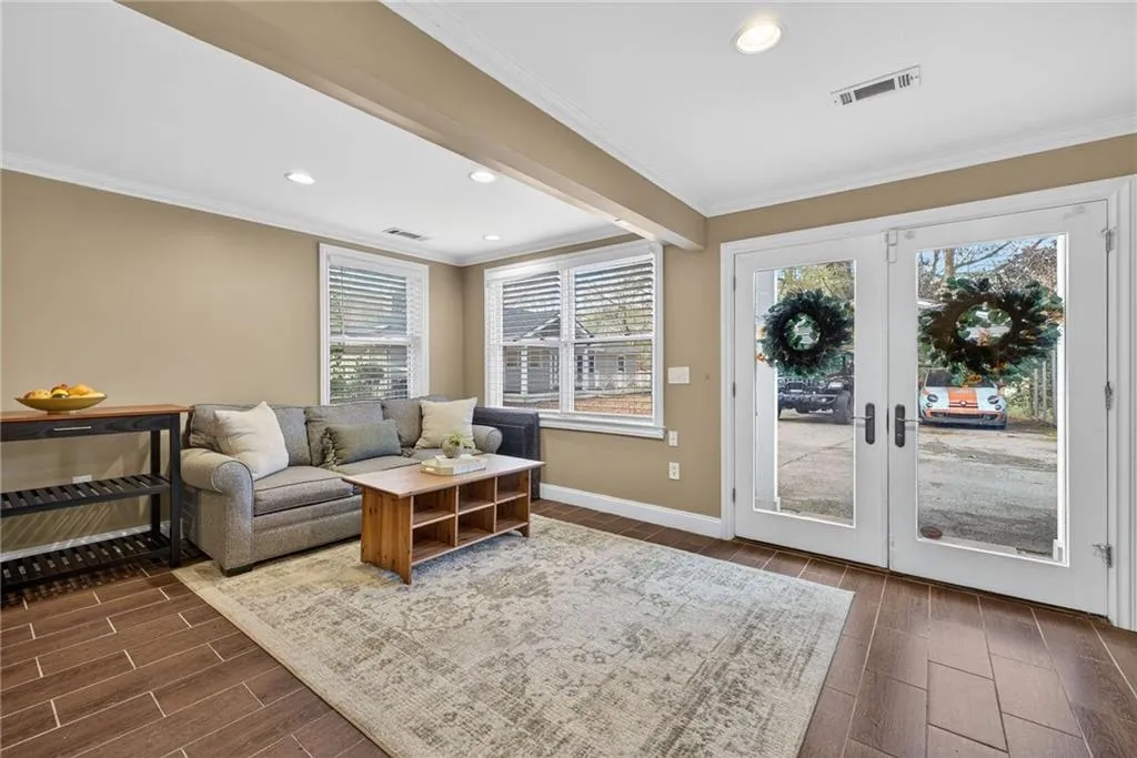 1040 Lindridge Drive Ne, Atlanta, Georgia 30324, 0 ,Land,For Sale,1040 Lindridge Drive Ne,7692736