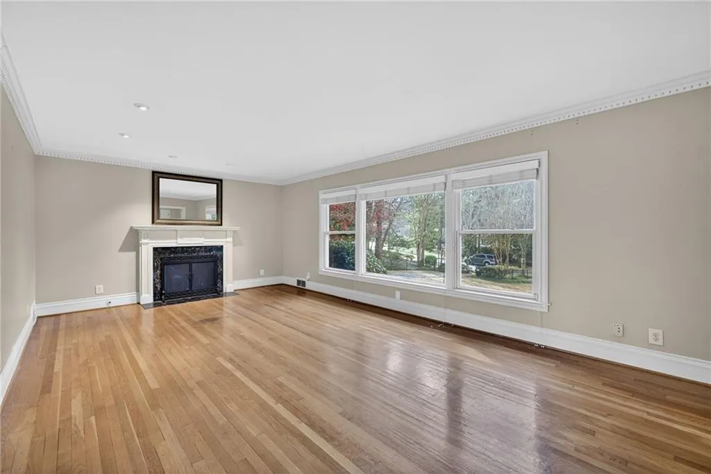 1040 Lindridge Drive Ne, Atlanta, Georgia 30324, 0 ,Land,For Sale,1040 Lindridge Drive Ne,7692736