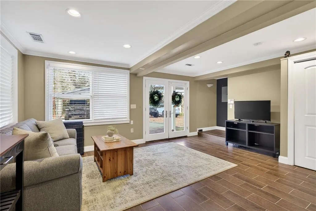 1040 Lindridge Drive Ne, Atlanta, Georgia 30324, 0 ,Land,For Sale,1040 Lindridge Drive Ne,7692736