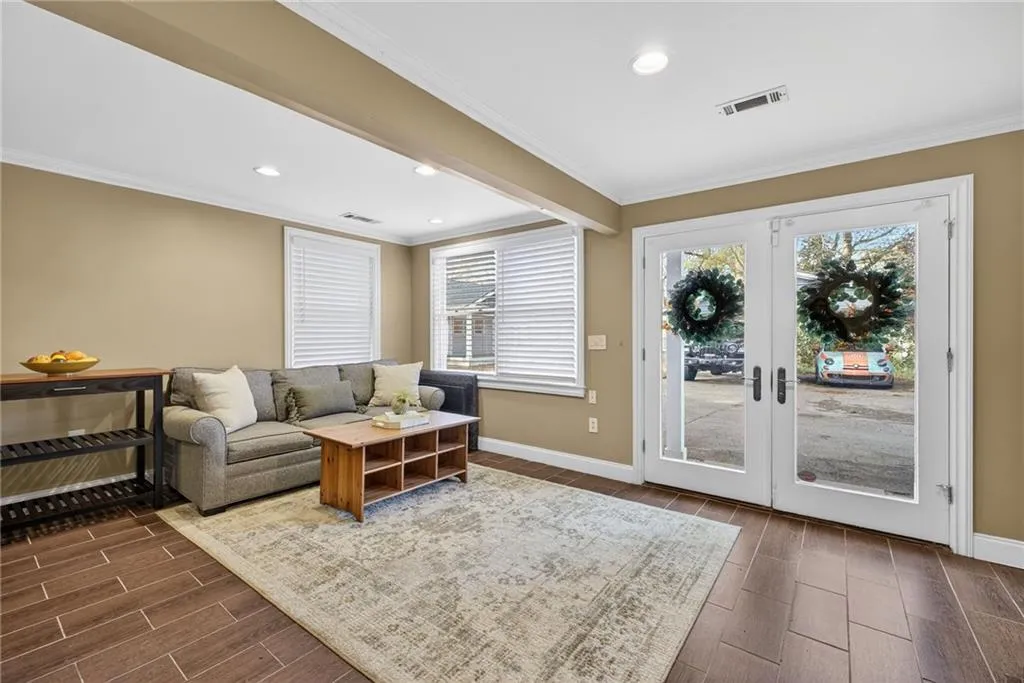 1040 Lindridge Drive Ne, Atlanta, Georgia 30324, 0 ,Land,For Sale,1040 Lindridge Drive Ne,7692736