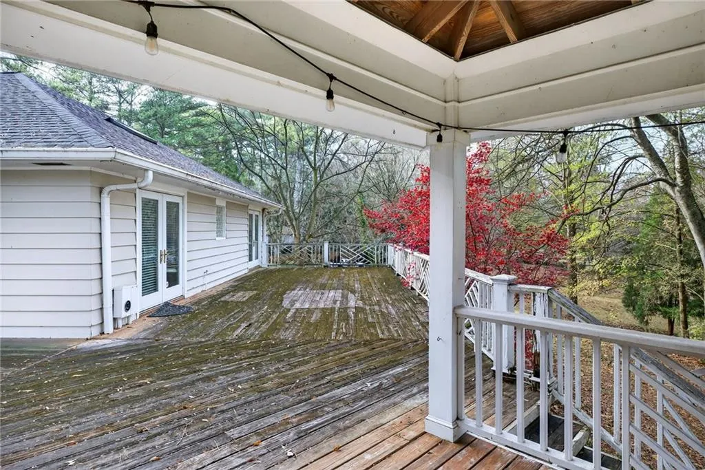 1040 Lindridge Drive Ne, Atlanta, Georgia 30324, 0 ,Land,For Sale,1040 Lindridge Drive Ne,7692736