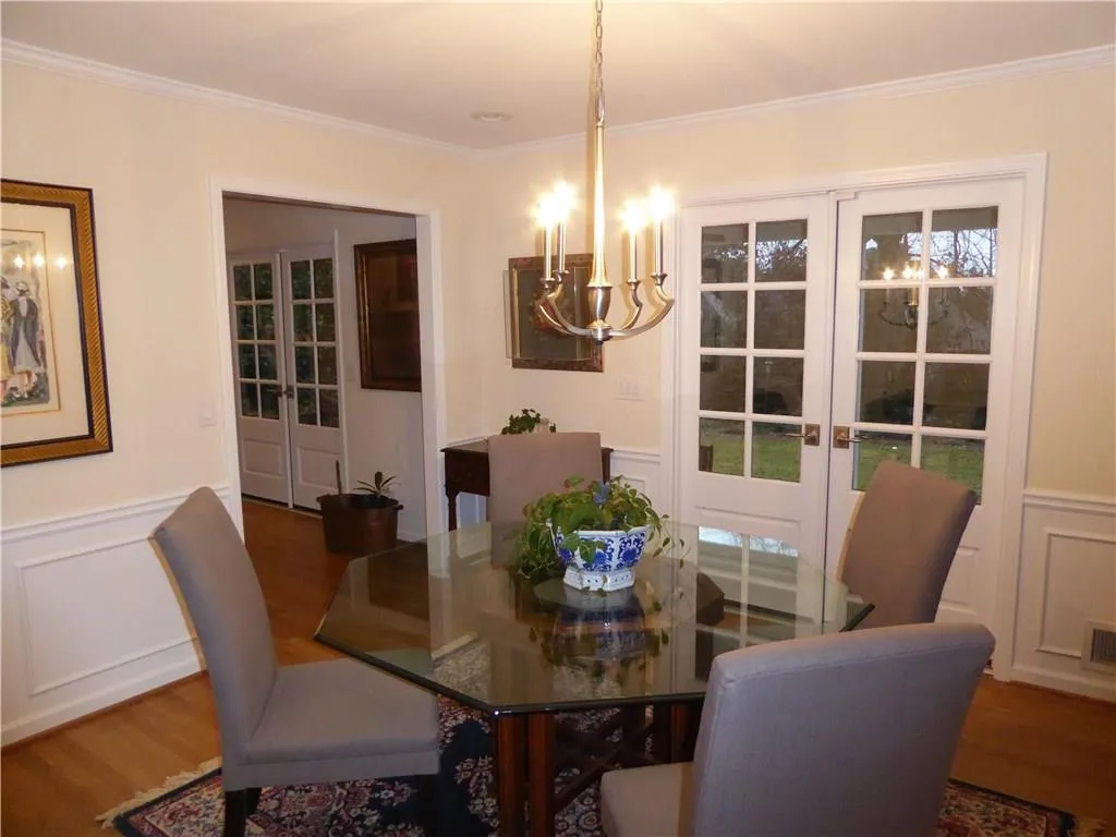 5160 S Trimble Road, Sandy Springs, Georgia 30342, 5 Bedrooms Bedrooms, ,2 BathroomsBathrooms,Residential,Sold,5160 S Trimble Road,5630761
