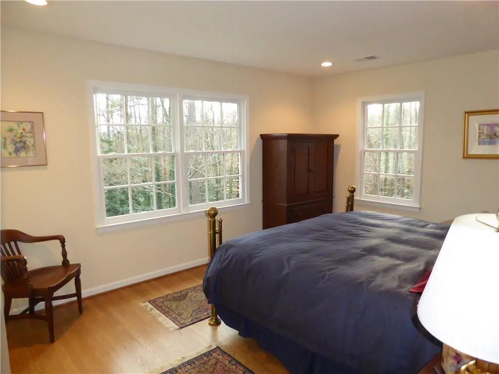 5160 S Trimble Road, Sandy Springs, Georgia 30342, 5 Bedrooms Bedrooms, ,2 BathroomsBathrooms,Residential,Sold,5160 S Trimble Road,5630761