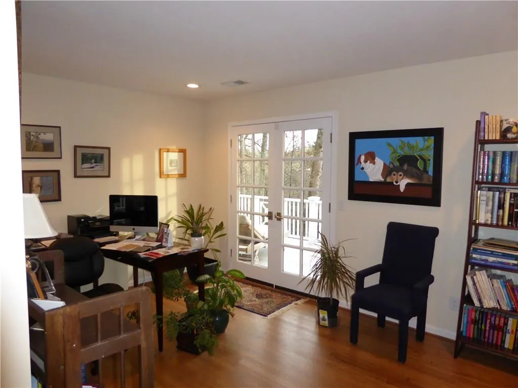 5160 S Trimble Road, Sandy Springs, Georgia 30342, 5 Bedrooms Bedrooms, ,2 BathroomsBathrooms,Residential,Sold,5160 S Trimble Road,5630761