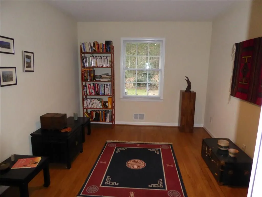 5160 S Trimble Road, Sandy Springs, Georgia 30342, 5 Bedrooms Bedrooms, ,2 BathroomsBathrooms,Residential,Sold,5160 S Trimble Road,5630761