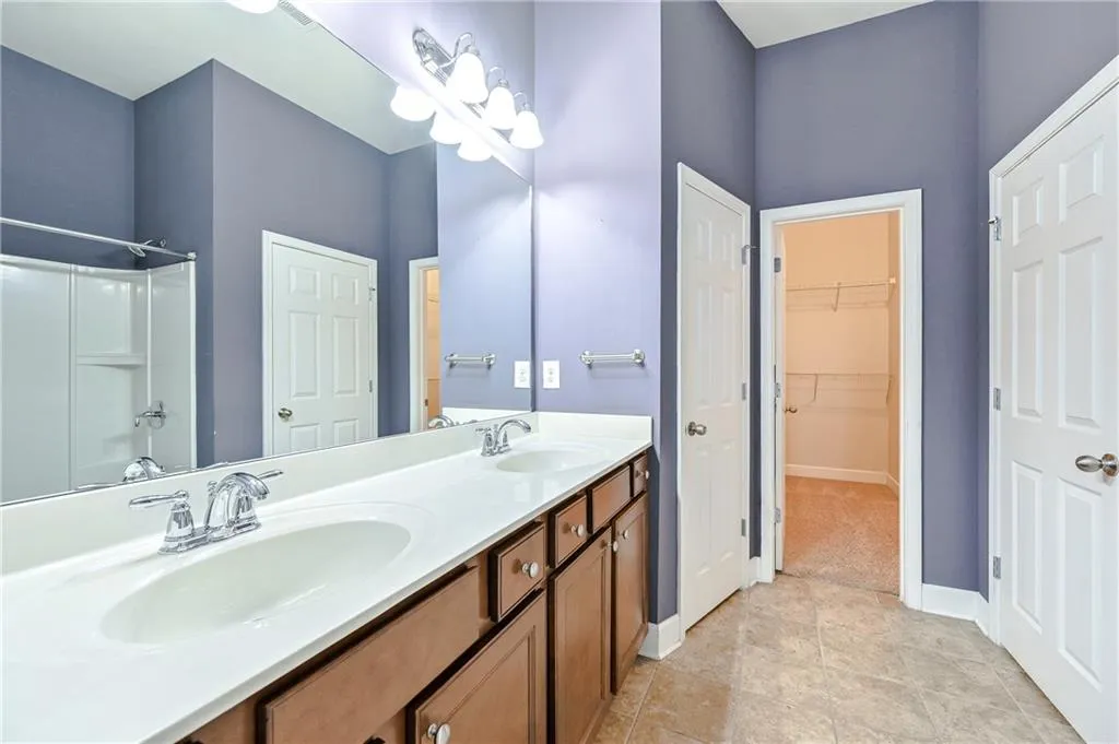 102 Wellington Trace, Sandy Springs, Georgia 30328, 4 Bedrooms Bedrooms, ,3 BathroomsBathrooms,Residential,Sold,102 Wellington Trace,7119241