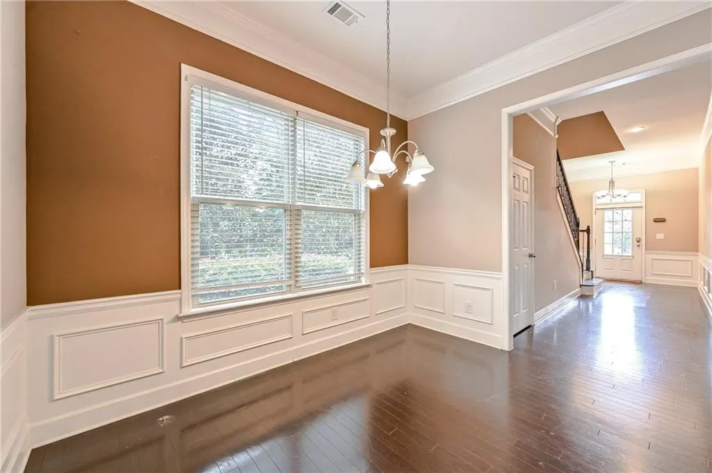 102 Wellington Trace, Sandy Springs, Georgia 30328, 4 Bedrooms Bedrooms, ,3 BathroomsBathrooms,Residential,Sold,102 Wellington Trace,7119241