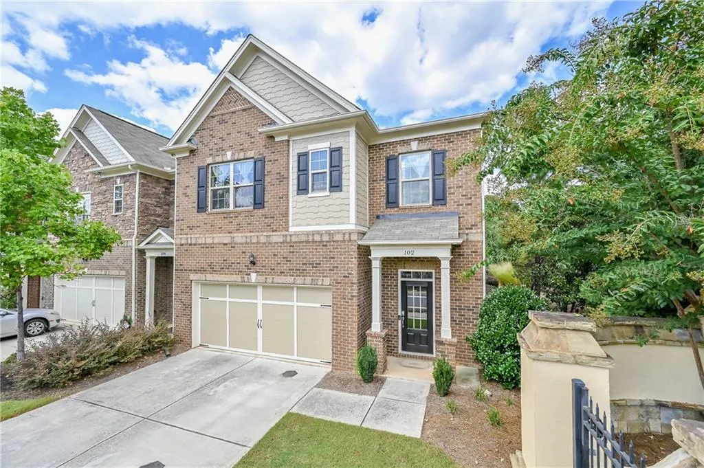 102 Wellington Trace, Sandy Springs, Georgia 30328, 4 Bedrooms Bedrooms, ,3 BathroomsBathrooms,Residential,Sold,102 Wellington Trace,7119241