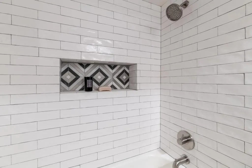 6851 Roswell Road Unit A-3, Atlanta, Georgia 30328, 2 Bedrooms Bedrooms, ,2 BathroomsBathrooms,Residential,Sold,6851 Roswell Road Unit A-3,6959259