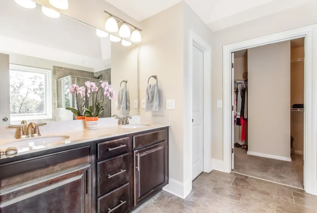 7635 Highland Bluff, Sandy Springs, Georgia 30328, 4 Bedrooms Bedrooms, ,2 BathroomsBathrooms,Residential,Sold,7635 Highland Bluff,6793708 7635 Highland Bluff, Sandy Springs, Georgia 30328, 4 Bedrooms Bedrooms, ,2 BathroomsBathrooms,Residential,Sold,7635 Highland Bluff,6793708