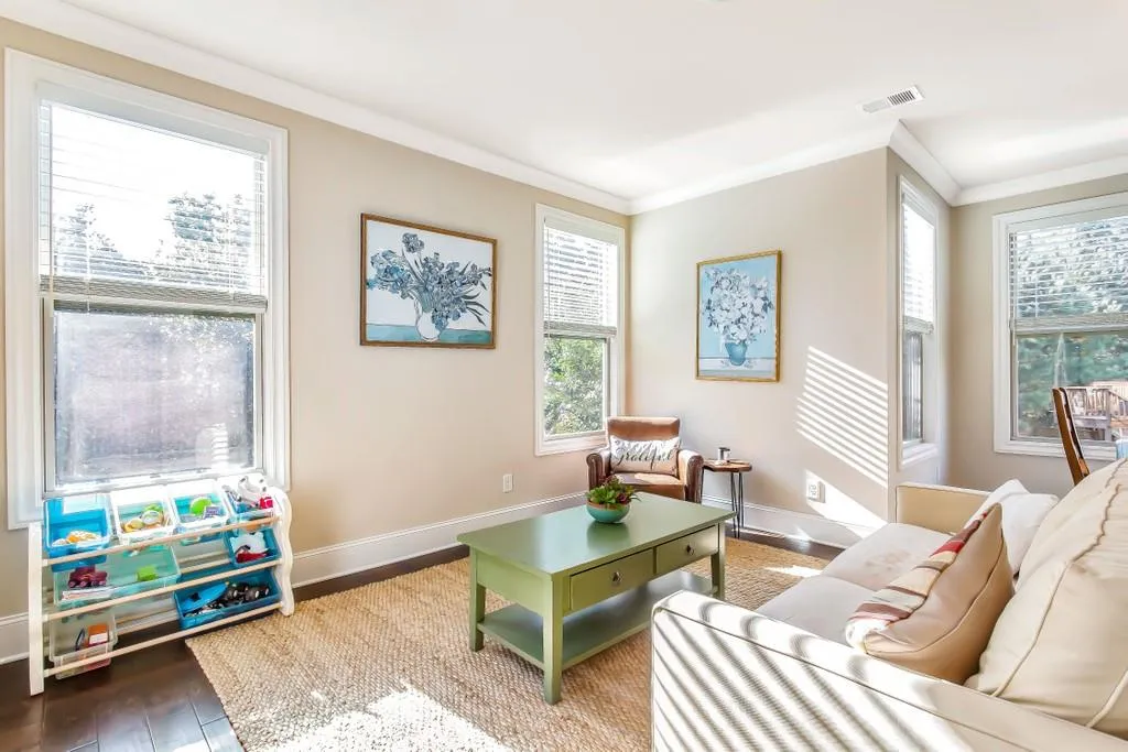 7635 Highland Bluff, Sandy Springs, Georgia 30328, 4 Bedrooms Bedrooms, ,2 BathroomsBathrooms,Residential,Sold,7635 Highland Bluff,6793708 7635 Highland Bluff, Sandy Springs, Georgia 30328, 4 Bedrooms Bedrooms, ,2 BathroomsBathrooms,Residential,Sold,7635 Highland Bluff,6793708