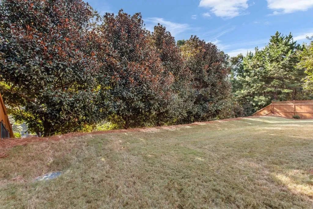 7635 Highland Bluff, Sandy Springs, Georgia 30328, 4 Bedrooms Bedrooms, ,2 BathroomsBathrooms,Residential,Sold,7635 Highland Bluff,6793708 7635 Highland Bluff, Sandy Springs, Georgia 30328, 4 Bedrooms Bedrooms, ,2 BathroomsBathrooms,Residential,Sold,7635 Highland Bluff,6793708