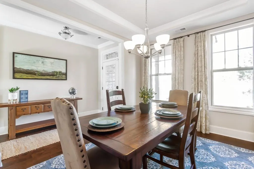 7635 Highland Bluff, Sandy Springs, Georgia 30328, 4 Bedrooms Bedrooms, ,2 BathroomsBathrooms,Residential,Sold,7635 Highland Bluff,6793708 7635 Highland Bluff, Sandy Springs, Georgia 30328, 4 Bedrooms Bedrooms, ,2 BathroomsBathrooms,Residential,Sold,7635 Highland Bluff,6793708