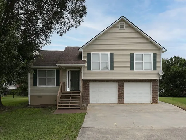 16 Huntcliff Drive, Cartersville, Georgia 30121