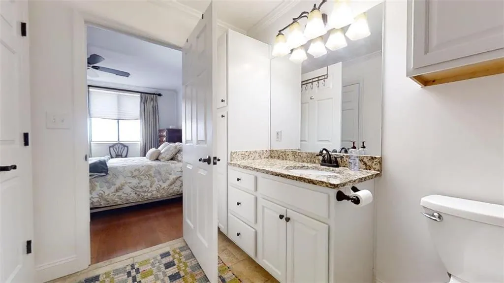 300 Johnson Ferry Road Ne Unit B1005, Atlanta, Georgia 30328, 1 Bedroom Bedrooms, ,1 BathroomBathrooms,Residential,Sold,300 Johnson Ferry Road Ne Unit B1005,7181342