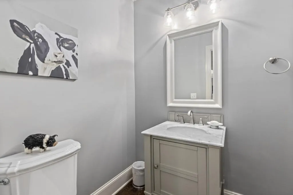 120 Johnson Ferry Road Nw, Sandy Springs, Georgia 30328, 4 Bedrooms Bedrooms, ,4 BathroomsBathrooms,Residential,Sold,120 Johnson Ferry Road Nw,6903776