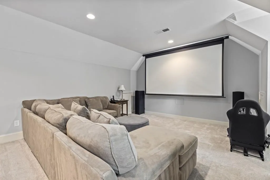 120 Johnson Ferry Road Nw, Sandy Springs, Georgia 30328, 4 Bedrooms Bedrooms, ,4 BathroomsBathrooms,Residential,Sold,120 Johnson Ferry Road Nw,6903776