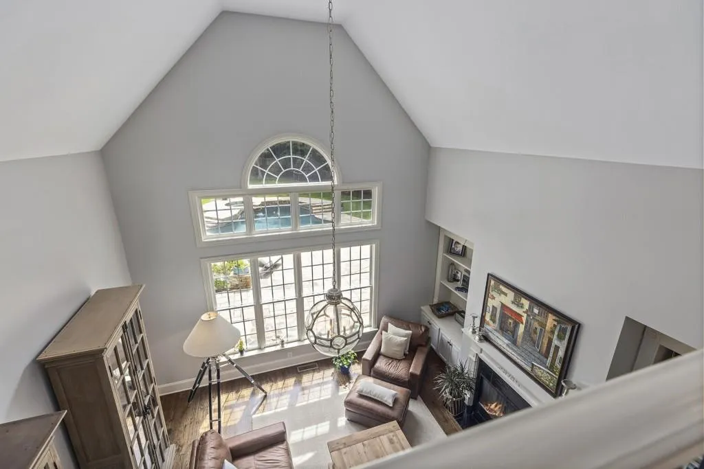 120 Johnson Ferry Road Nw, Sandy Springs, Georgia 30328, 4 Bedrooms Bedrooms, ,4 BathroomsBathrooms,Residential,Sold,120 Johnson Ferry Road Nw,6903776