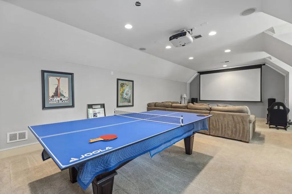 120 Johnson Ferry Road Nw, Sandy Springs, Georgia 30328, 4 Bedrooms Bedrooms, ,4 BathroomsBathrooms,Residential,Sold,120 Johnson Ferry Road Nw,6903776