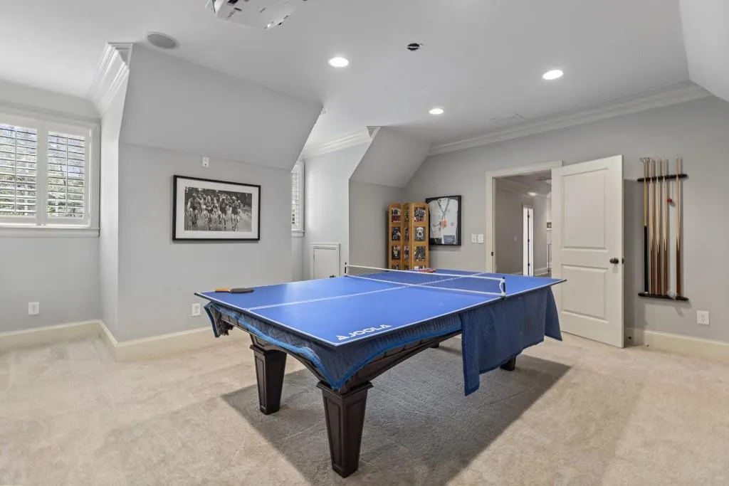 120 Johnson Ferry Road Nw, Sandy Springs, Georgia 30328, 4 Bedrooms Bedrooms, ,4 BathroomsBathrooms,Residential,Sold,120 Johnson Ferry Road Nw,6903776