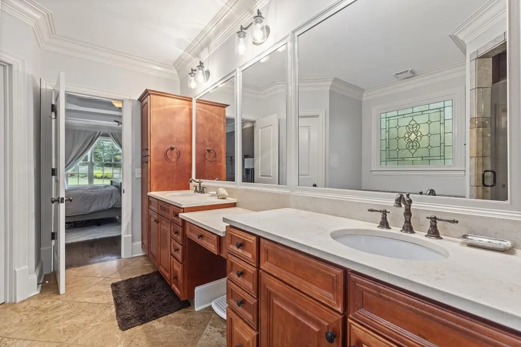 120 Johnson Ferry Road Nw, Sandy Springs, Georgia 30328, 4 Bedrooms Bedrooms, ,4 BathroomsBathrooms,Residential,Sold,120 Johnson Ferry Road Nw,6903776